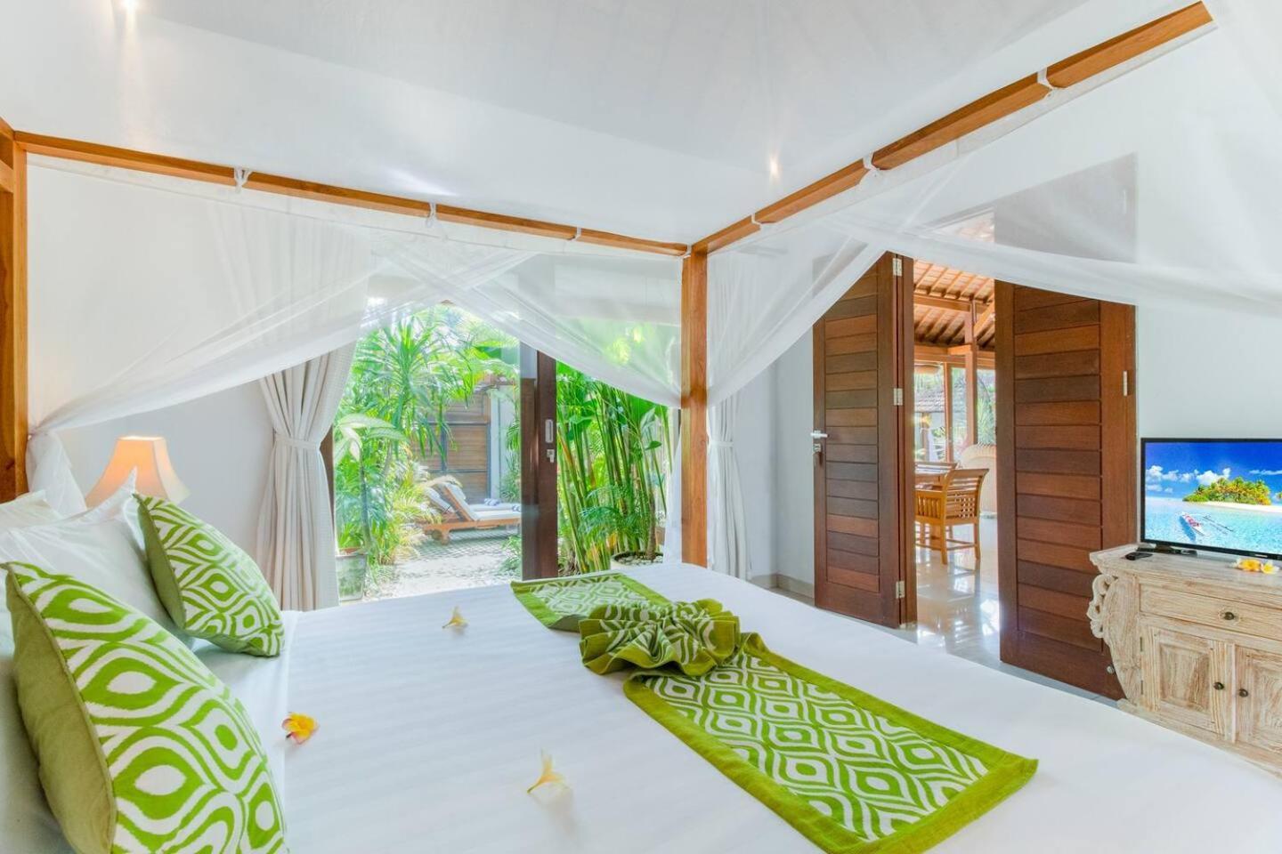 Heart Of Seminyak, 2Br, Sleeps 4, Walk To Bintang Villa Dış mekan fotoğraf