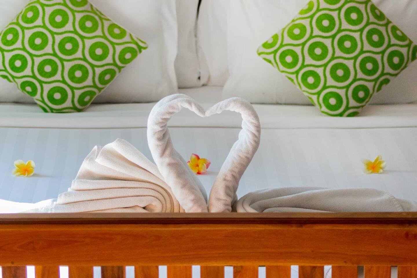 Heart Of Seminyak, 2Br, Sleeps 4, Walk To Bintang Villa Dış mekan fotoğraf