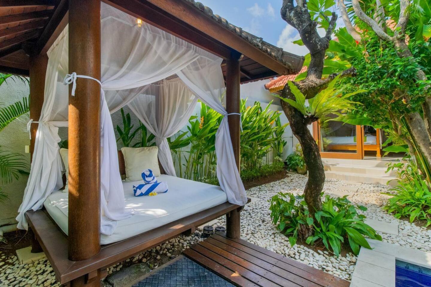 Heart Of Seminyak, 2Br, Sleeps 4, Walk To Bintang Villa Dış mekan fotoğraf