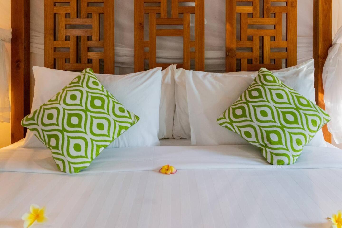 Heart Of Seminyak, 2Br, Sleeps 4, Walk To Bintang Villa Dış mekan fotoğraf